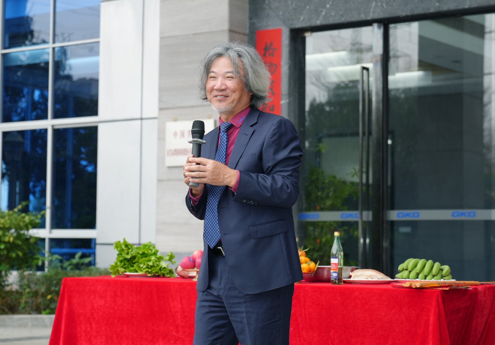 邱總講話.jpg